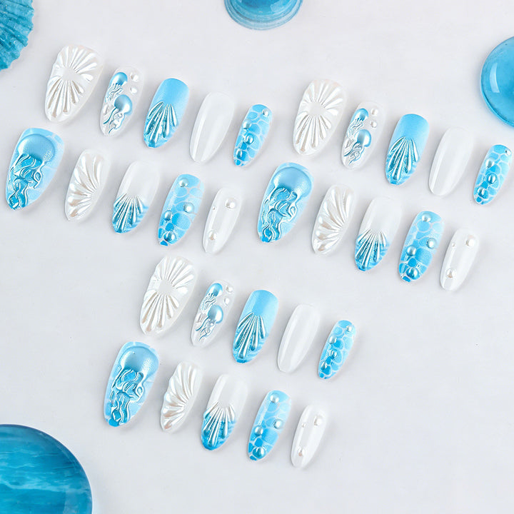 Artistic Seashell-Inspired Nail Art Set Bowlift
