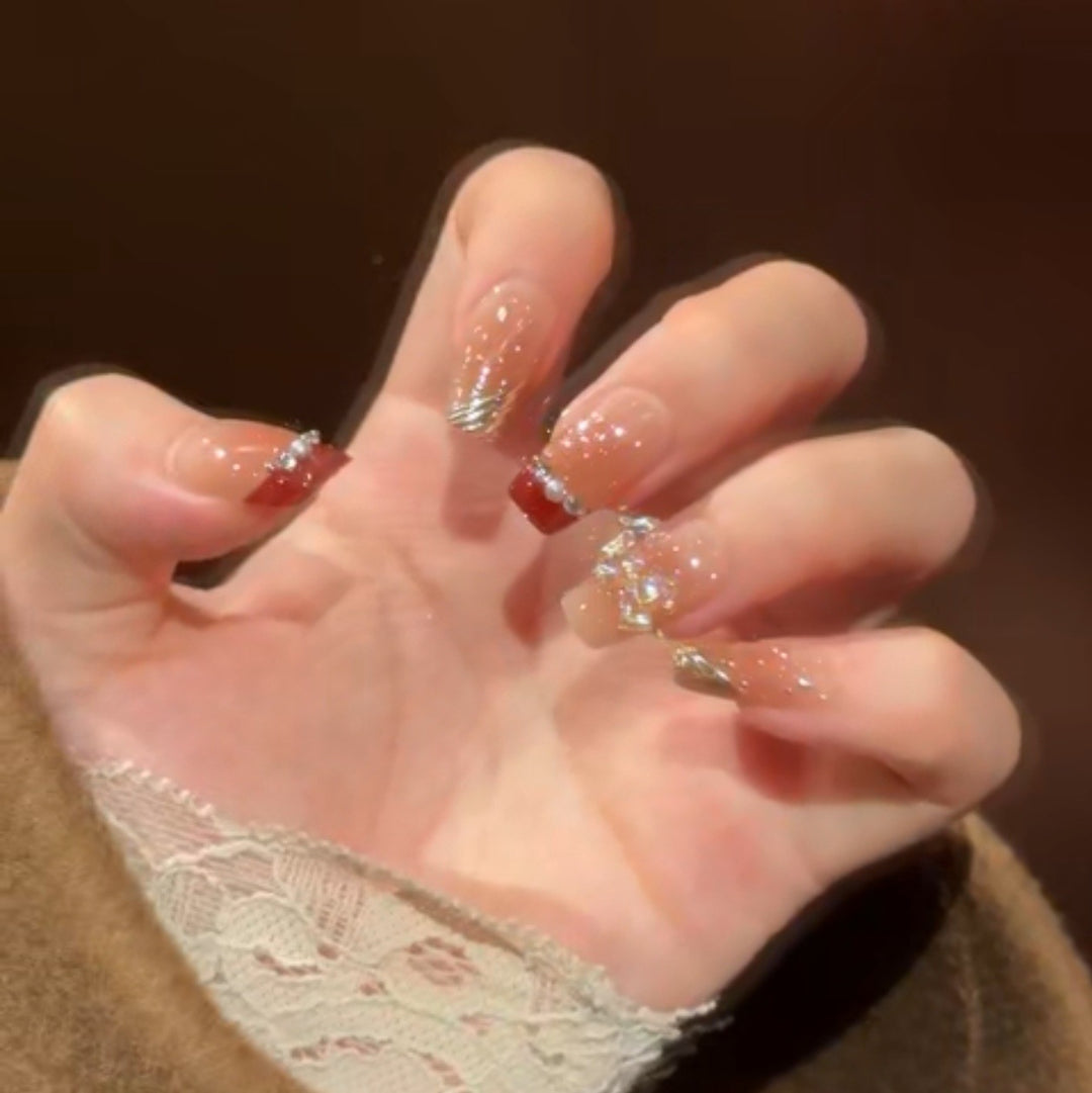 Premium Glamorous Press-On Nail Extensions Bowlift
