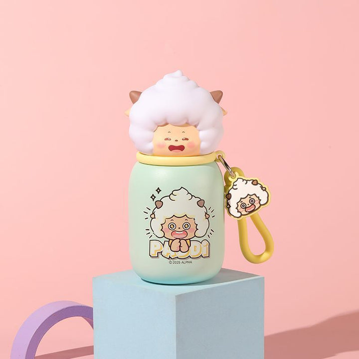Women’s drinking container with interactive sheep design Bowlift