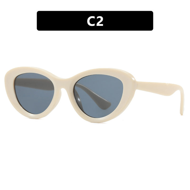 Women's Cat-Eye Sunglasses in Unique Design Bowlift