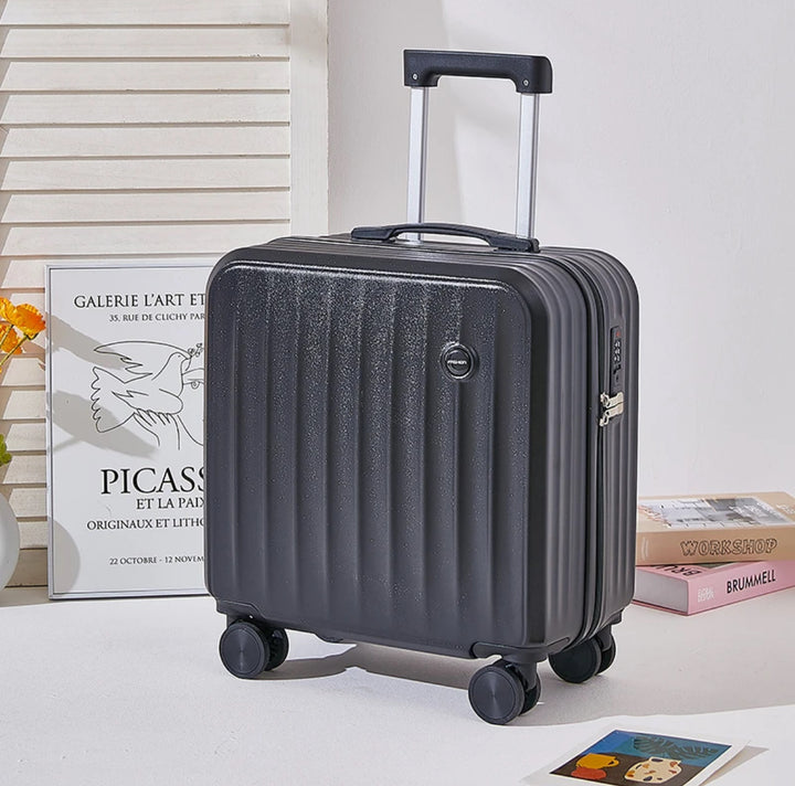 Women's Lightweight Hard-Shell Carry-On Luggage Bowlift