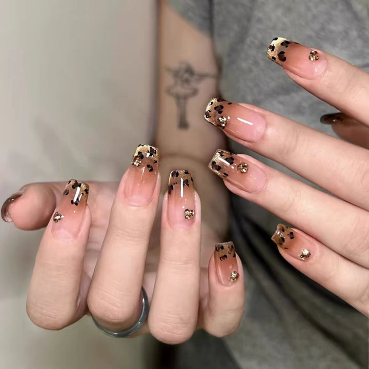 Ombre Art Nails Bowlift
