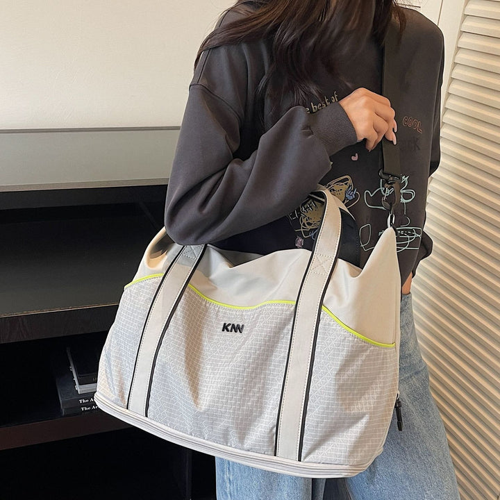 Spacious Travel Duffle Bag Bowlift