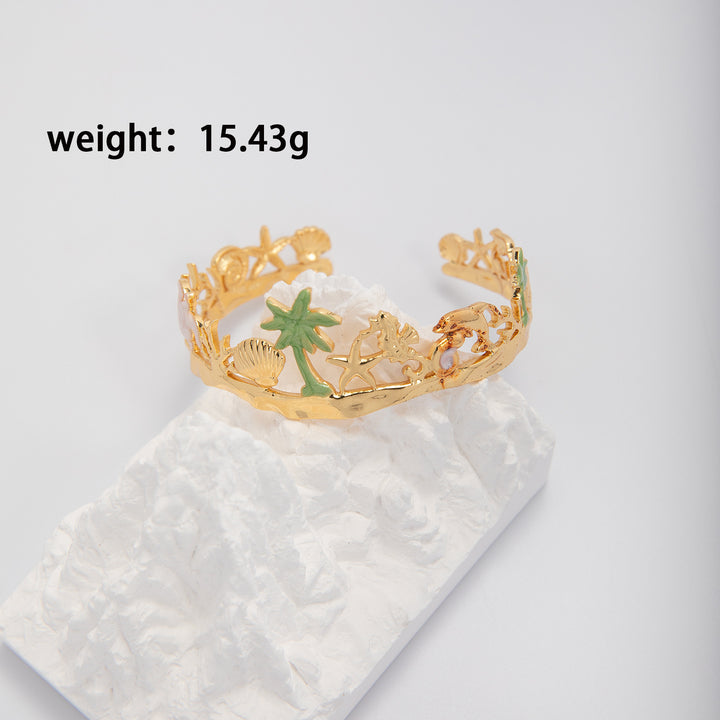 Artistic Cuff Bracelet Bowlift