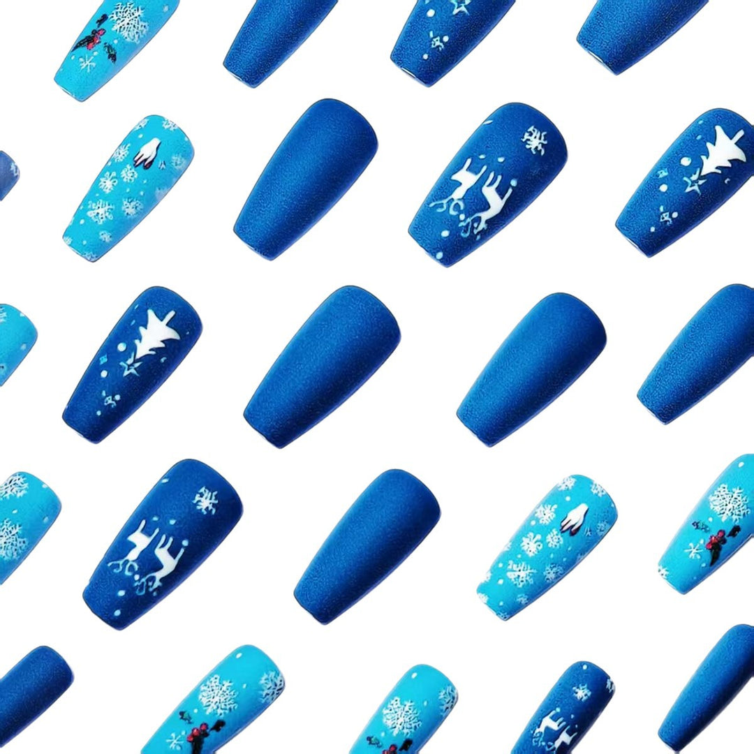 Artificial nails with festive winter design Bowlift