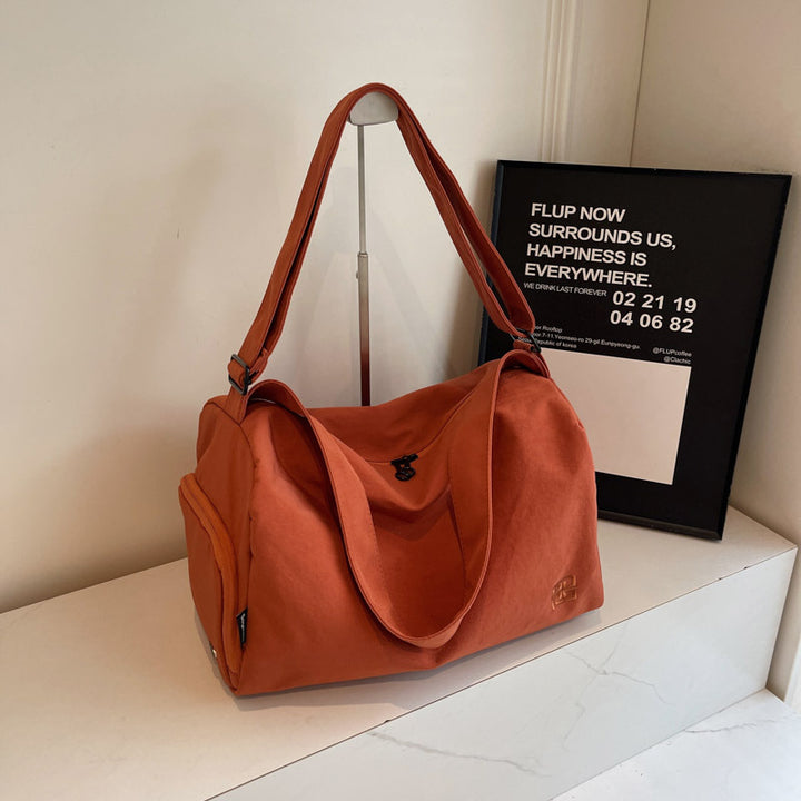 Spacious Multi-Functional Weekend Duffle