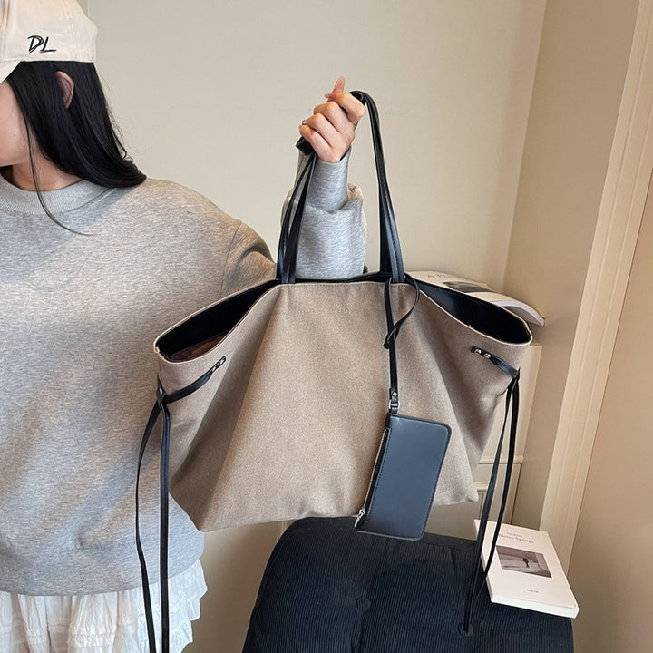 Spacious Canvas Tote Bag Bowlift