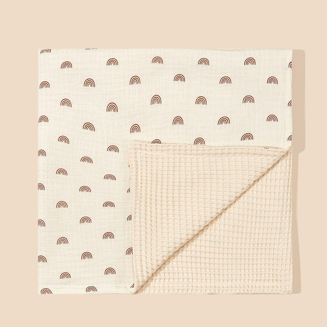 Dual-Textured Muslin Baby Blanket Bowlift