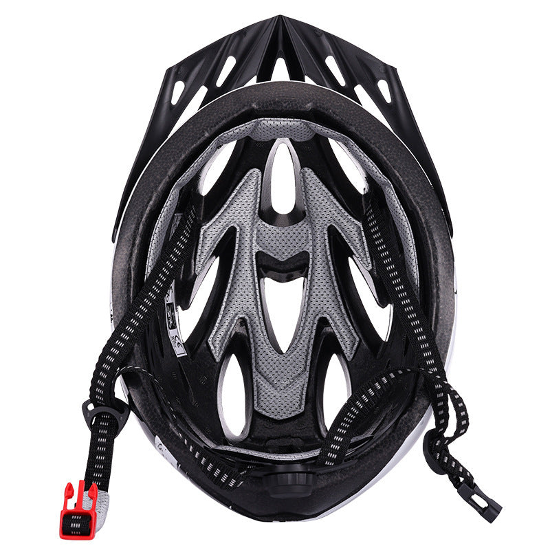 Performance Cycling Helmet Bowlift