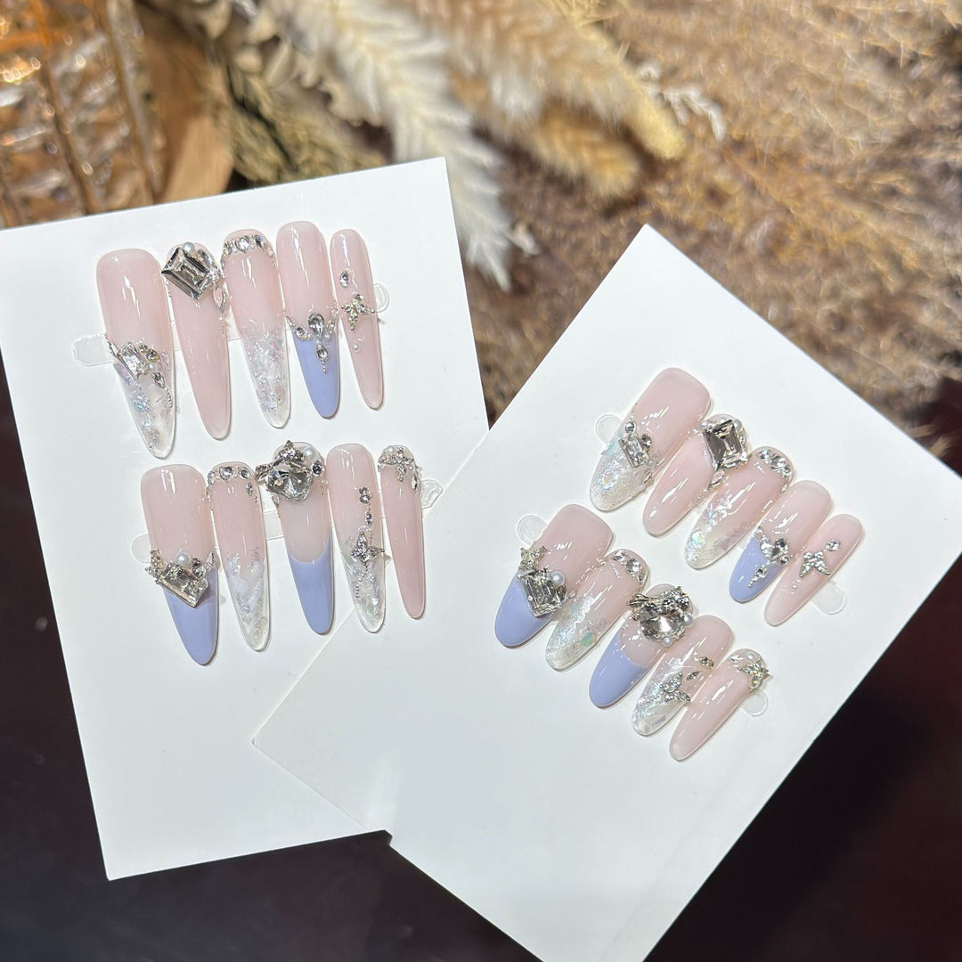 Elegant Stiletto Press-On Nail Art Set with Rhinestone Embellishments Bowlift