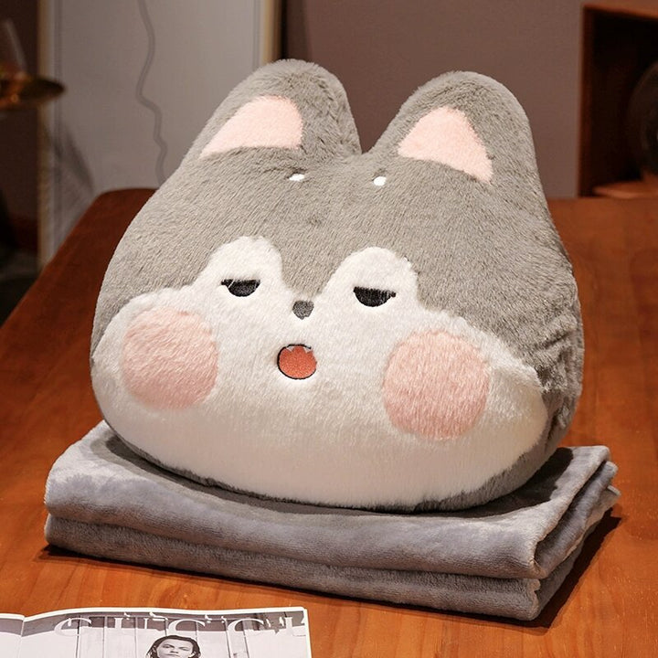 Plush cushion in animal design Bowlift