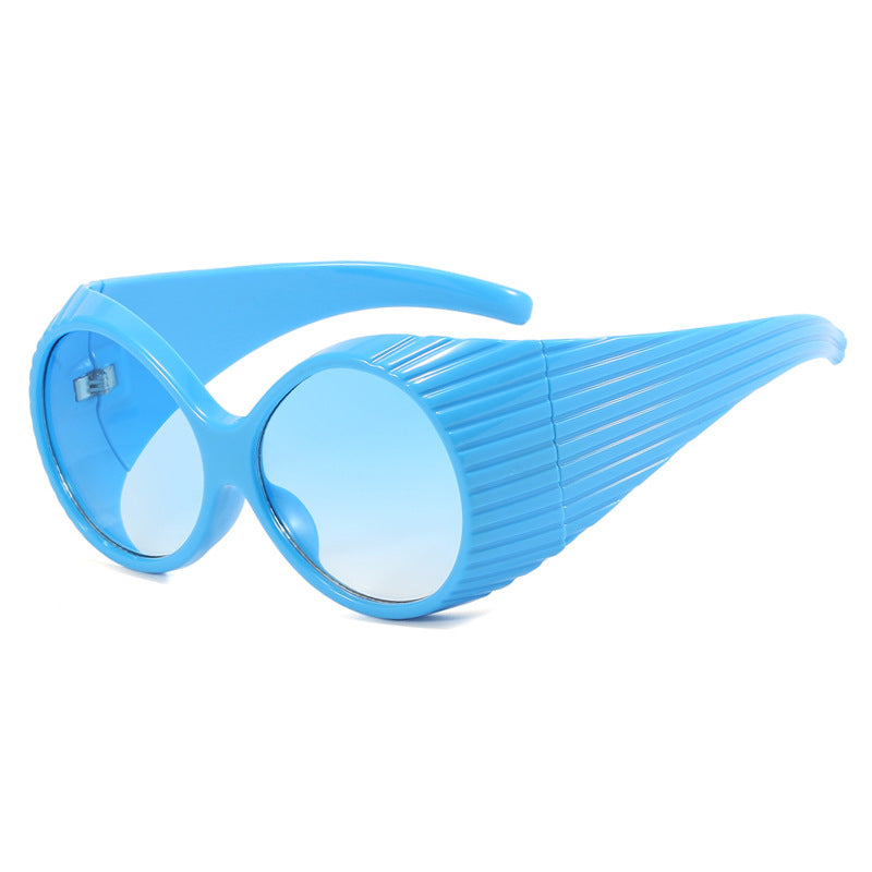 Women's extravagant sunglasses with curved frame Bowlift
