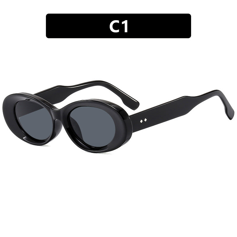 Women's fashionable sunglasses in elegant retro style Bowlift