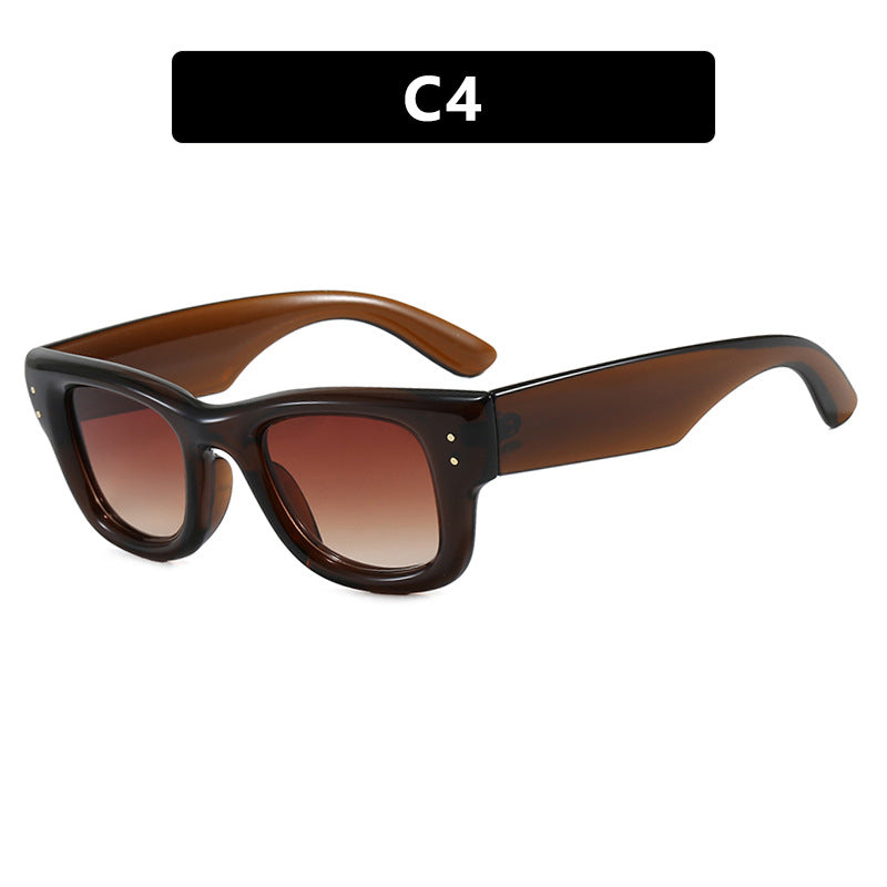 Women's fashionable sunglasses with wide, elegant frame and protective UV filter Bowlift