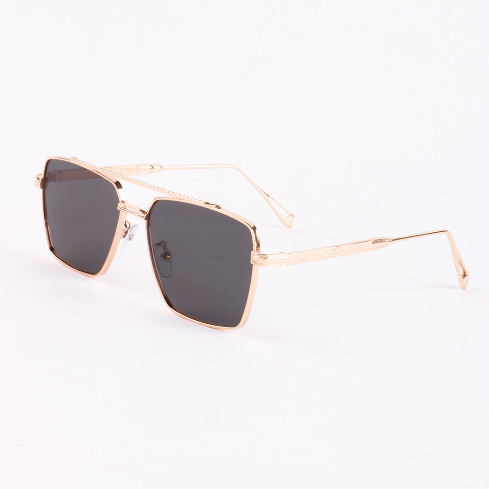 Women's oversized sunglasses with elegant metal frame Bowlift