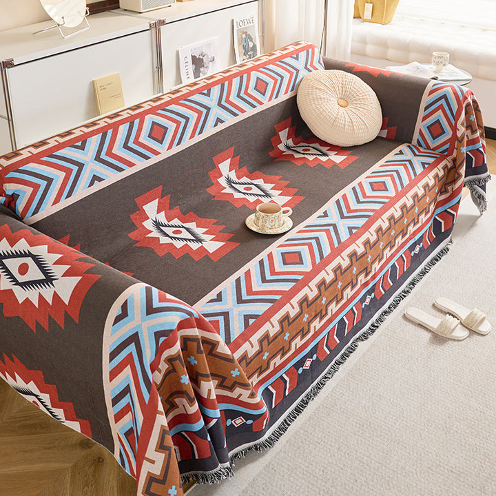 Geometric Patterned Throw Blanket