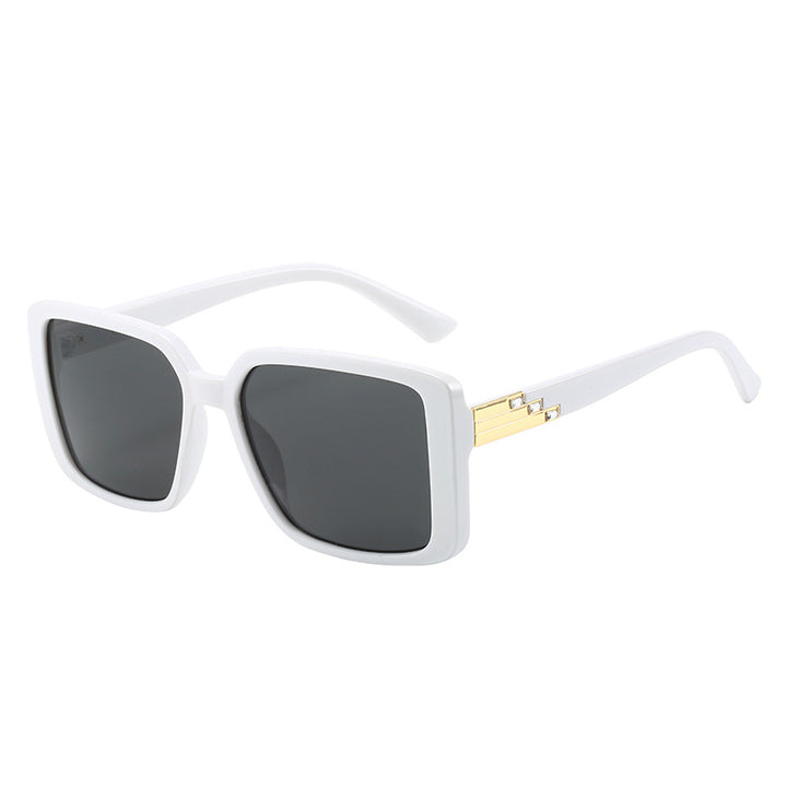 Women's fashionable square sunglasses with trendy details Bowlift