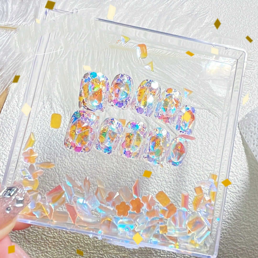 Artful nail tips with glitter accents Bowlift