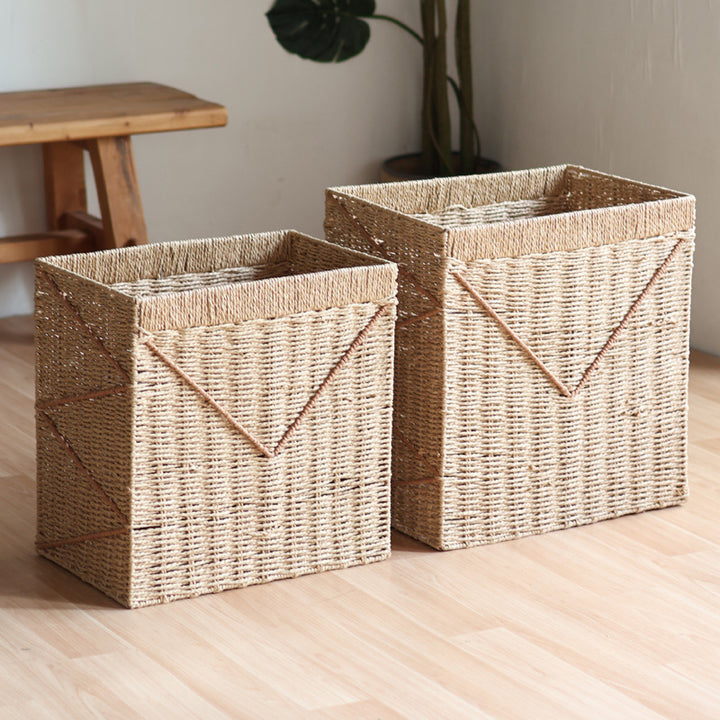 Storage baskets with vintage style Bowlift