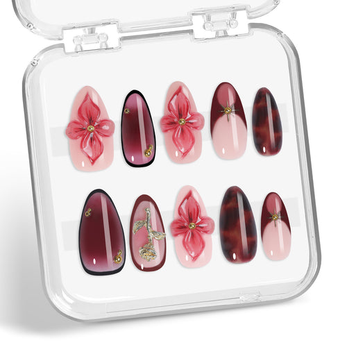 Nail art set with detailed floral designs Bowlift