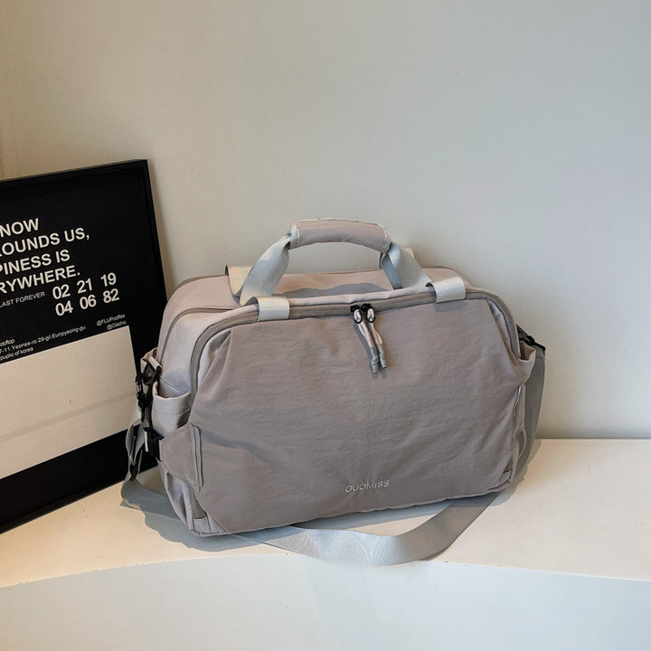 Sporty Travel Bag With Multiple Practical Compartments Bowlift