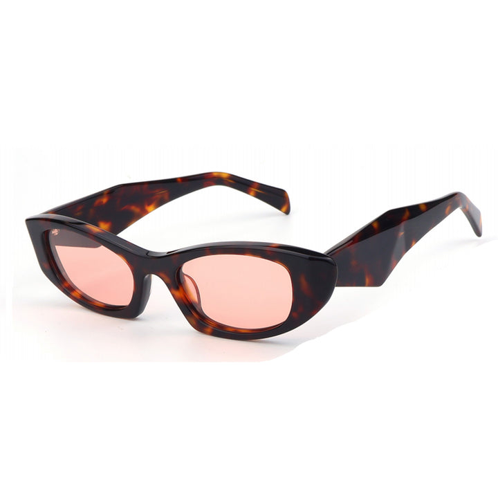 Ladies Cat-Eye Sunglasses in modern retro design with stylish plastic frame Bowlift