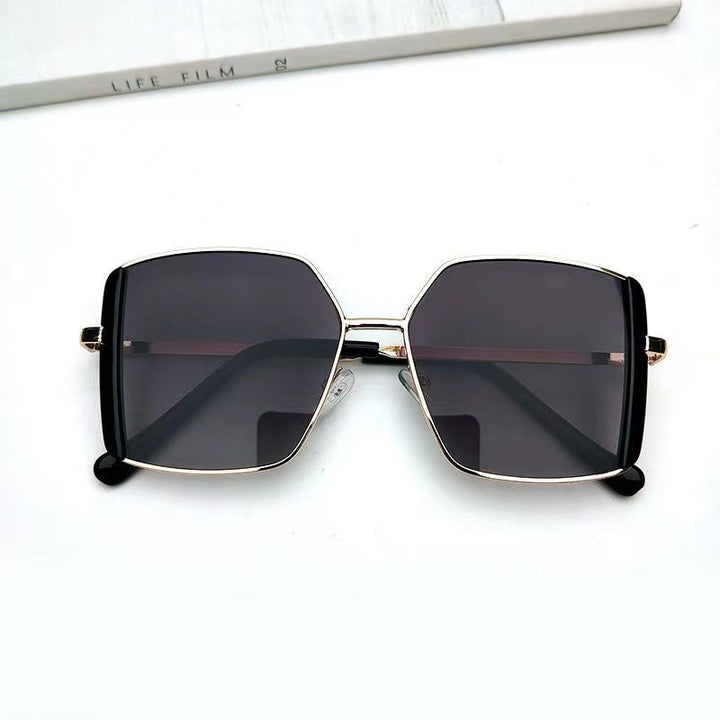 Women's oversized sunglasses with glamorous frame Bowlift
