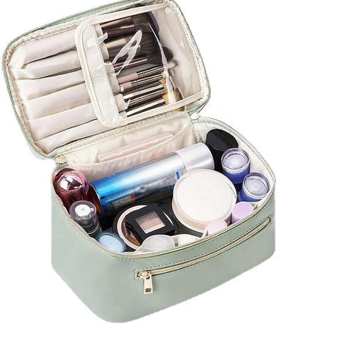 Ladies cosmetic bag with compartments Bowlift