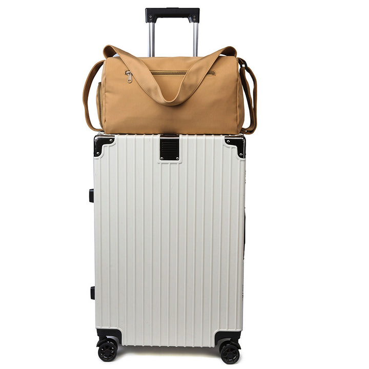 Sporty Shoulder Bag With Practical Interior Compartments Bowlift