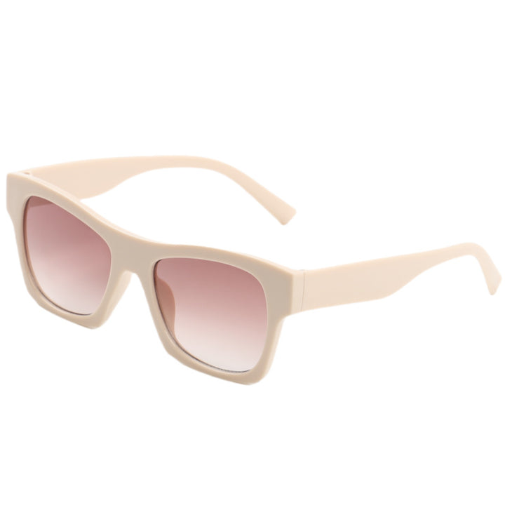 Ladies fashionable sunglasses in elegant square design Bowlift