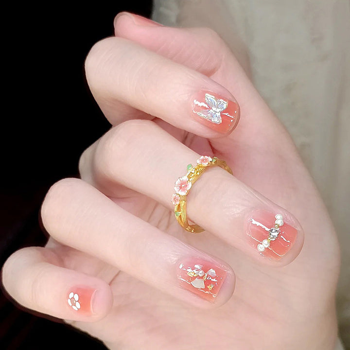 Glamorous Nail Designs Bowlift