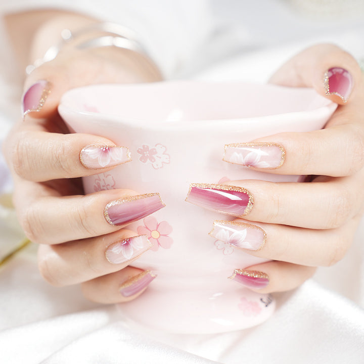 Elegant Nail Art Bowlift