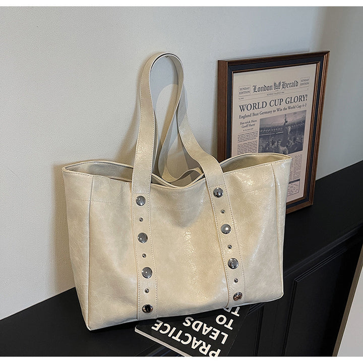 High-quality vintage leather bag Bowlift