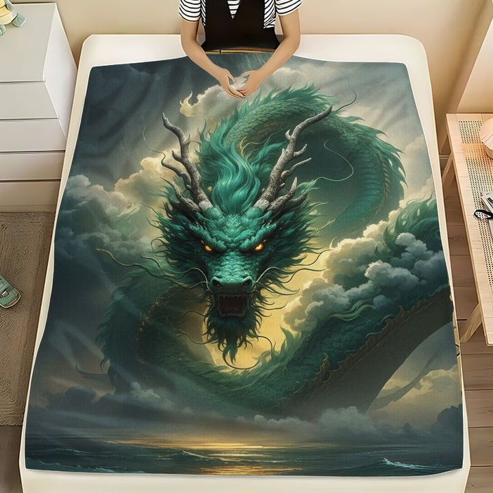 Artistic Dragon Print Throw Blanket
