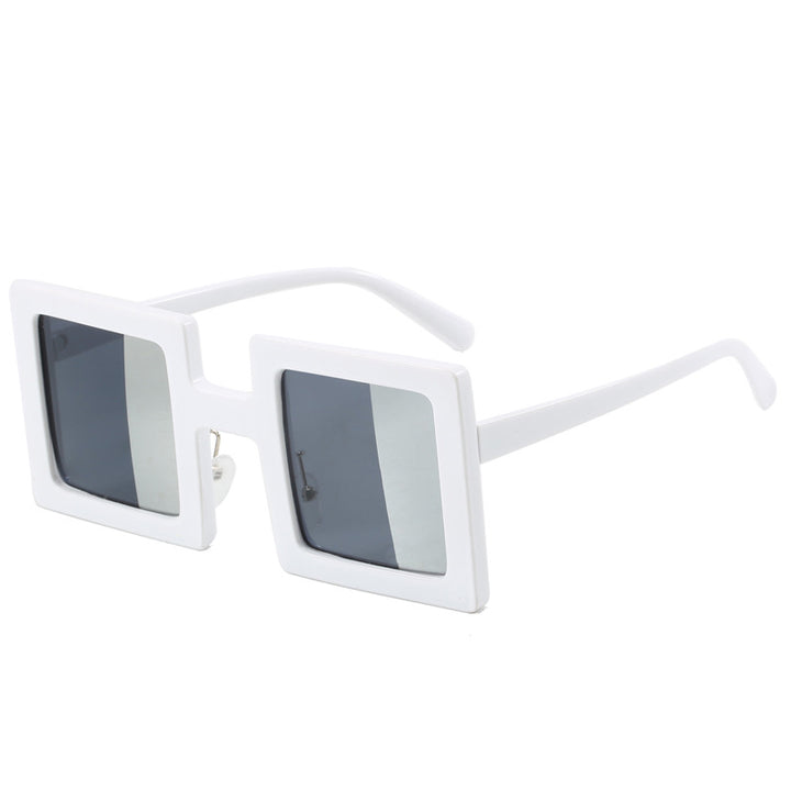 Women square sunglasses with modern design Bowlift