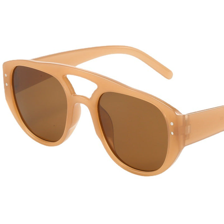 Women's Stylish Sunglasses in Trendy Leopard Print Bowlift