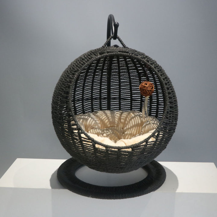 Comfortable cat bed with floating basket structure Bowlift