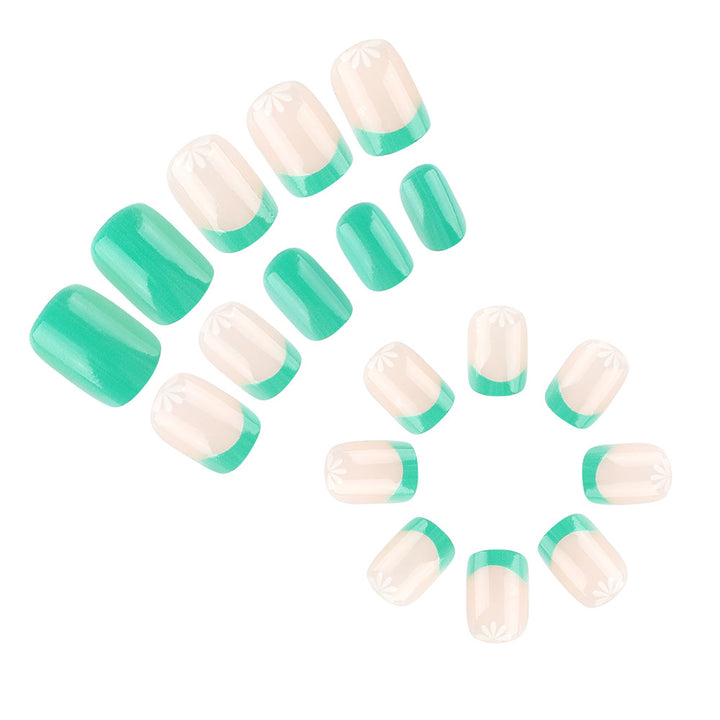 Elegant Floral Design Press-On Nail Set Bowlift