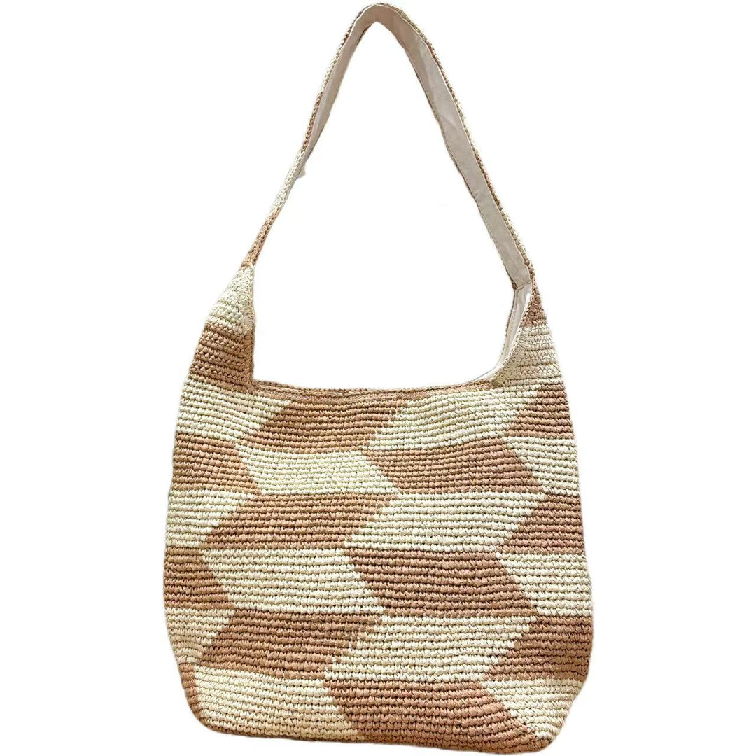 Handcrafted crossbody bag with geometric pattern Bowlift