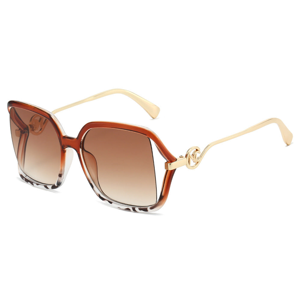 Oversized Geometric Gradient Sunglasses Bowlift