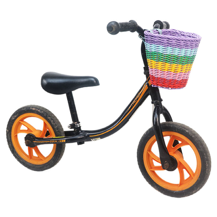 Balance bike with basket Bowlift