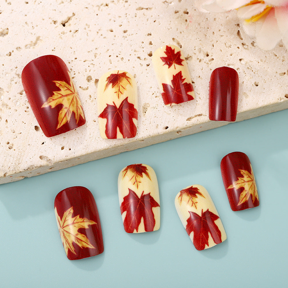 Artificial Nail Set with autumn leaves and various designs Bowlift