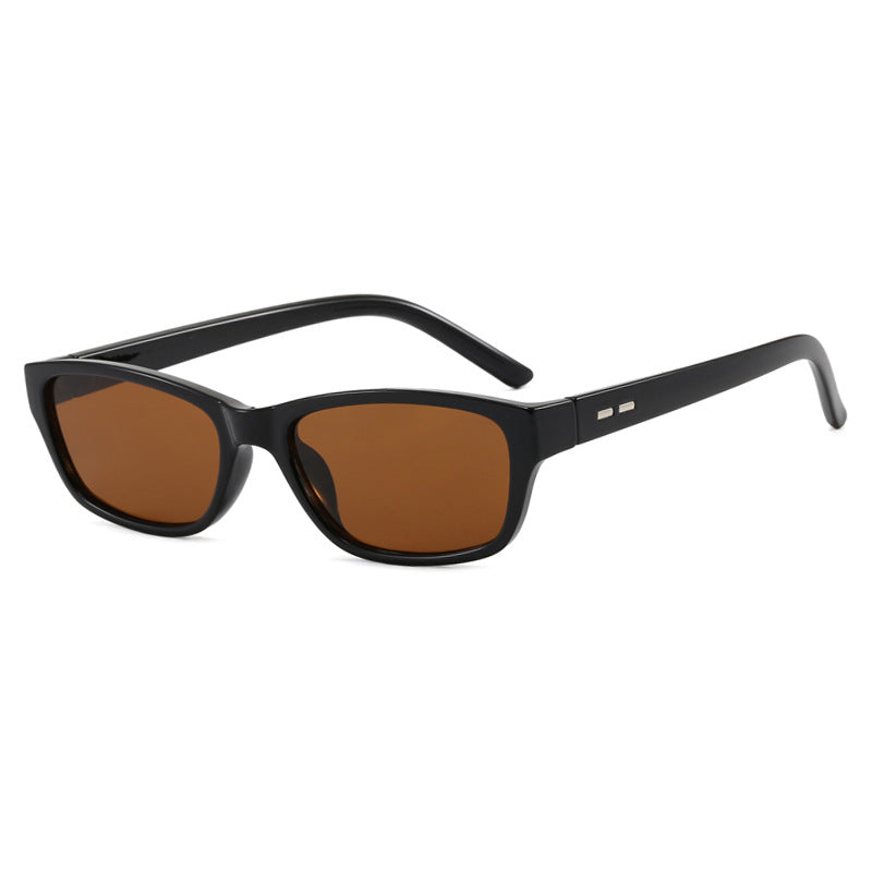 Women's sunglasses in a modern, angular design Bowlift
