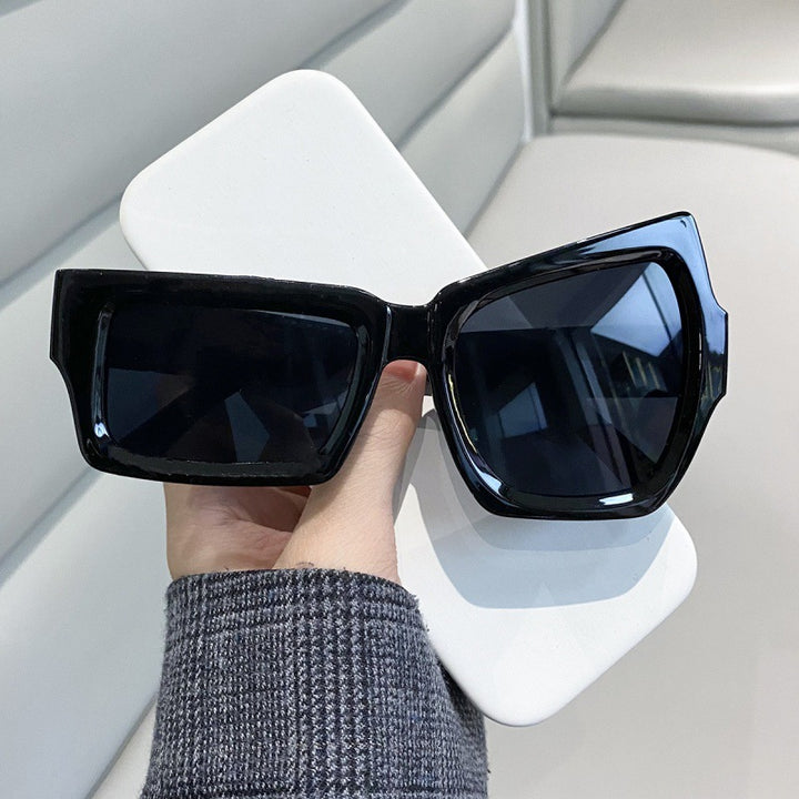Sleek Oversized Square Sunglasses Bowlift