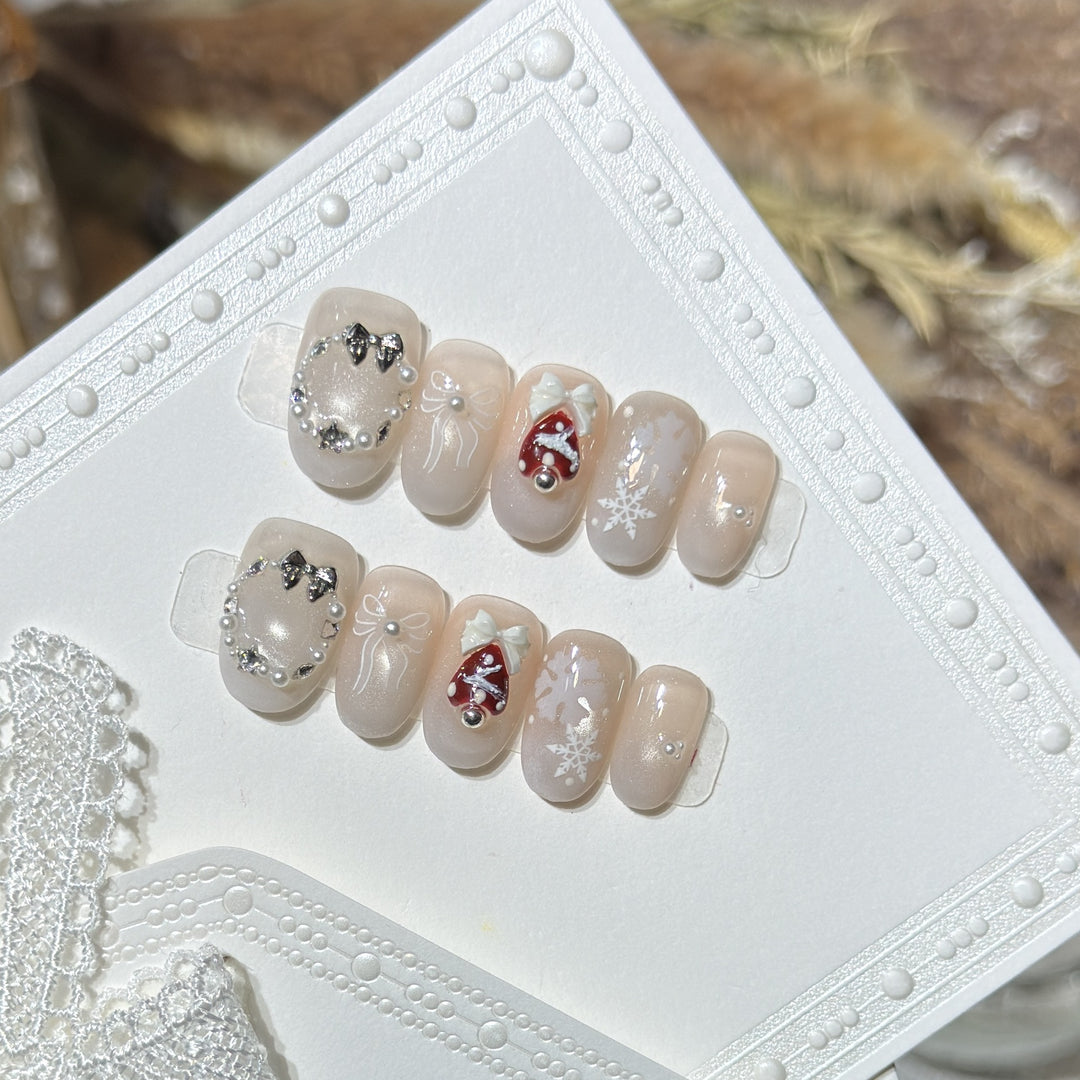 Artistic Winter-Themed Press-On Nail Set Bowlift