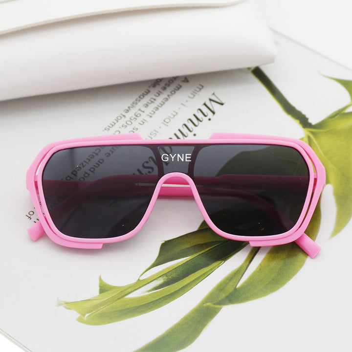 Women's sporty sunglasses with modern design Bowlift