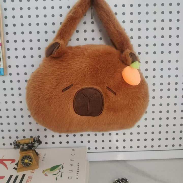 Plush handbag in cute bear design Bowlift