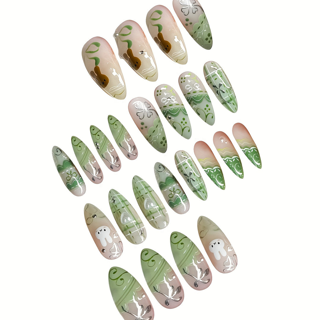 Glamorous Glittery Stiletto Nail Art Bowlift