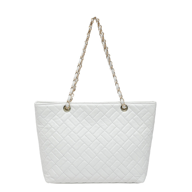 WoQuilted Tote Bag with Chain Handles Bowlift