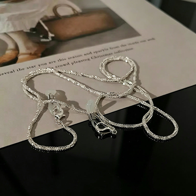 Chain Necklace Bowlift